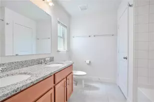 204 Miles Ct, Davenport, FL 33837 - Photo 8