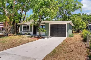 2310 33rd St S, Saint Petersburg, FL 33712 - Photo 2