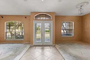 13853 Sunshowers Cir, Orlando, FL 32828 - Photo 4