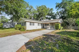 521 W Palmeden Dr, Lakeland, FL 33803 - Photo 2