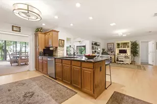 4910 E Lake Dr, Winter Springs, FL 32708 - Photo 16