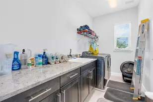 15161 Canoe Pl, Winter Garden, FL 34787 - Photo 28