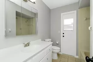 919 Sylvia Dr, Deltona, FL 32725 - Photo 26