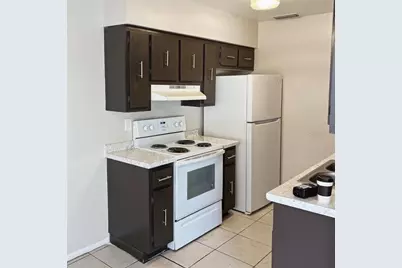 5200 Curry Ford Road #102, Orlando, FL 32812 - Photo 4