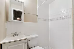 6204 Oakcrest Cir, Orlando, FL 32808 - Photo 16