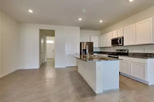 310 Mangrove Shade Cir, Apollo Beach, FL 33572 - Photo 6