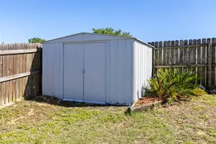 2150 Sandridge Cir, Eustis, FL 32726 - Photo 30