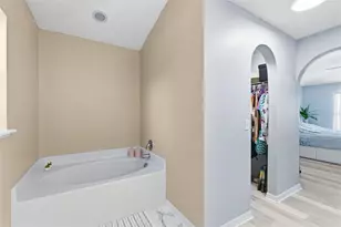 2150 Sandridge Cir, Eustis, FL 32726 - Photo 20