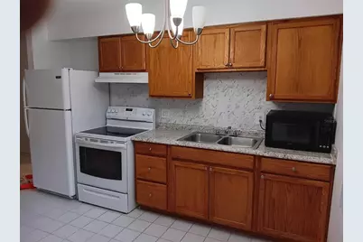 714 Michigan Court #4, Saint Cloud, FL 34769 - Photo 4