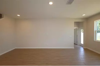 6753 Yellow Warbler Bend, Saint Cloud, FL 34773 - Photo 10