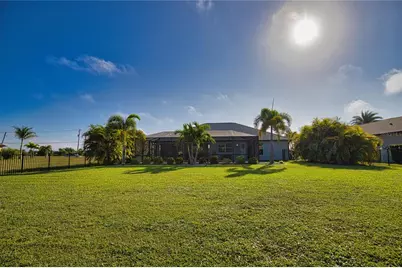 916 Boundary Boulevard, Rotonda West, FL 33947 - Photo 34