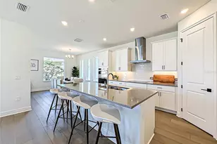 9985 Gobat Aly, Orlando, FL 32827 - Photo 2