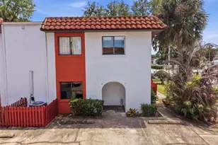 910 Big Tree Rd, South Daytona, FL 32119 - Photo 1