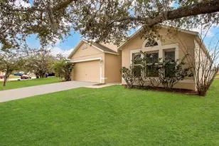 1983 Peridot Cir, Kissimmee, FL 34743 - Photo 2