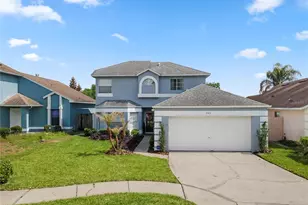 353 Lakebreeze Cir, Lake Mary, FL 32746 - Photo 2