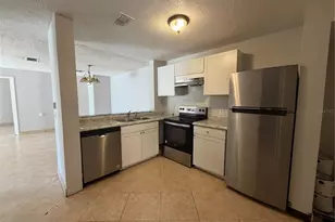 5225 Via Hacienda Cir, Orlando, FL 32839 - Photo 2