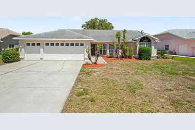 9389 Fox Hollow Lane, Weeki Wachee, FL 34613 - Photo 1