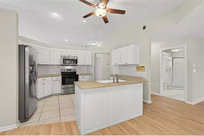 9389 Fox Hollow Lane, Weeki Wachee, FL 34613 - Photo 8