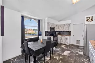 204 Montana Ave, Davenport, FL 33897 - Photo 12