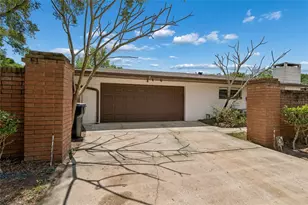 4801 Big Oaks Ln, Orlando, FL 32806 - Photo 2