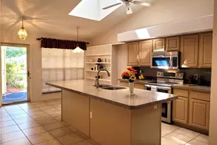 432 Baytree Blvd, Tavares, FL 32778 - Photo 8