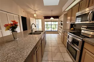 432 Baytree Blvd, Tavares, FL 32778 - Photo 10