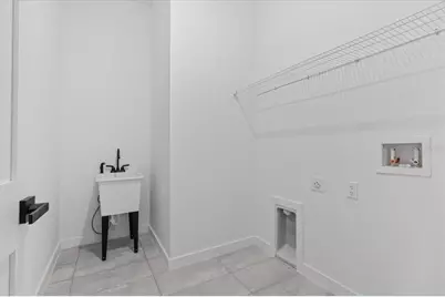 8677 N Circular Way, Citrus Springs, FL 34434 - Photo 16