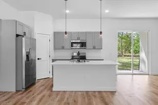 8677 N Circular Way, Citrus Springs, FL 34434 - Photo 4