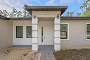 8677 N Circular Way, Citrus Springs, FL 34434 - Photo 2