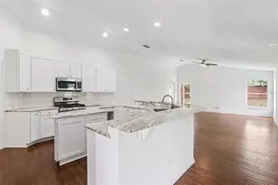2440 Holly Ridge Ct, Clermont, FL 34711 - Photo 12