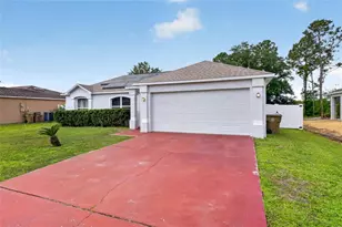 718 Toulon Dr, Kissimmee, FL 34759 - Photo 2
