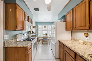 7923 Thurmond Ct, Orlando, FL 32817 - Photo 8