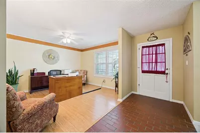 7923 Thurmond Court, Orlando, FL 32817 - Photo 18