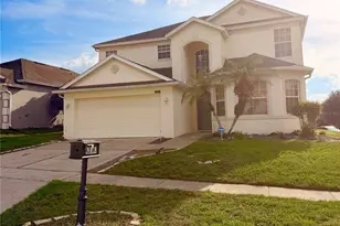 313 Higher Combe Dr, Davenport, FL 33897 - Photo 2