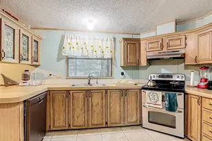 821 Irene Dr, Auburndale, FL 33823 - Photo 18