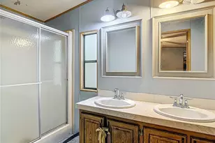 821 Irene Dr, Auburndale, FL 33823 - Photo 32