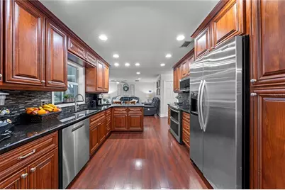 2094 Camelot Boulevard, Saint Cloud, FL 34772 - Photo 20