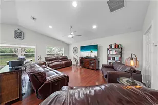 2094 Camelot Blvd, Saint Cloud, FL 34772 - Photo 50
