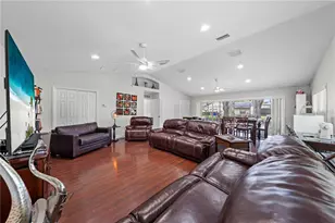 2094 Camelot Blvd, Saint Cloud, FL 34772 - Photo 48