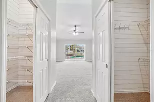 5609 Executive Dr, New Port Richey, FL 34652 - Photo 32
