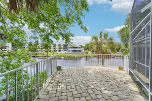 5609 Executive Dr, New Port Richey, FL 34652 - Photo 58