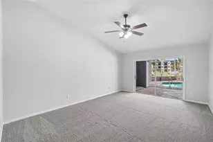 5609 Executive Dr, New Port Richey, FL 34652 - Photo 14