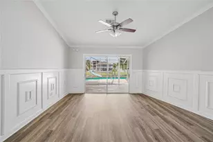 5609 Executive Dr, New Port Richey, FL 34652 - Photo 16