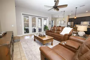 3956 Isle Vista Ave, Belle Isle, FL 32812 - Photo 12