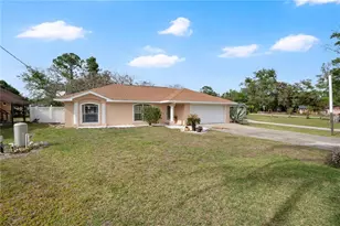 18 Angeles Rd, Debary, FL 32713 - Photo 2