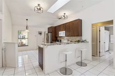 1462 Deer Lake Circle, Apopka, FL 32712 - Photo 6