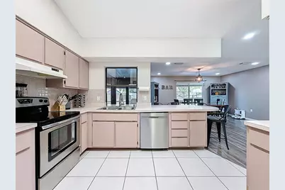 4752 Meadowsweet Court, New Port Richey, FL 34653 - Photo 12