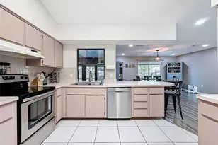 4752 Meadowsweet Ct, New Port Richey, FL 34653 - Photo 12