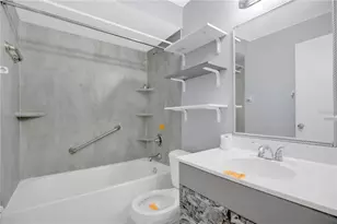 3810 Beachman Dr, Orlando, FL 32810 - Photo 16