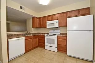 2724 Gray Fox Ln, Orlando, FL 32826 - Photo 12